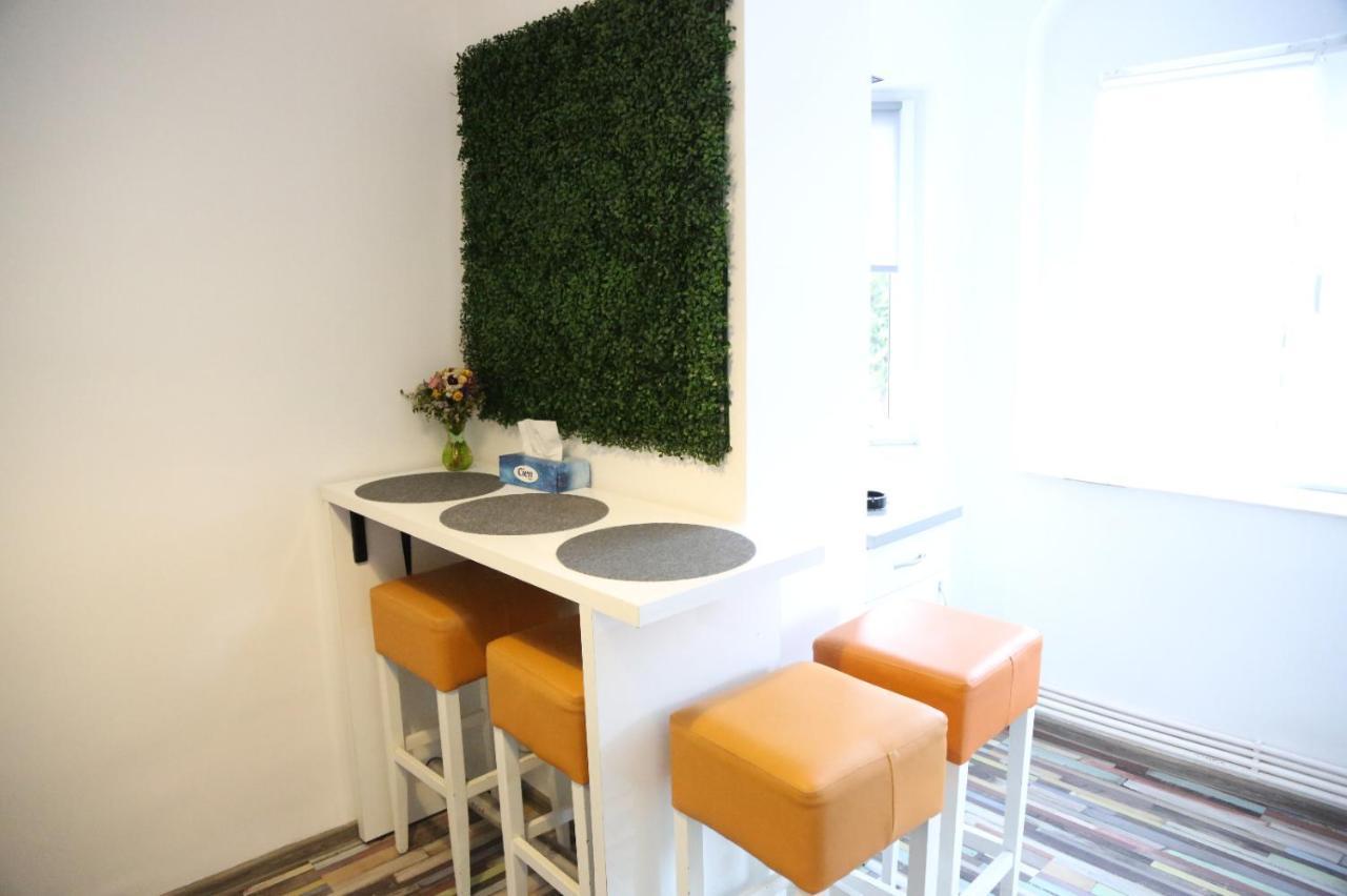 Croma Holiday Petrosani Apartment ภายนอก รูปภาพ