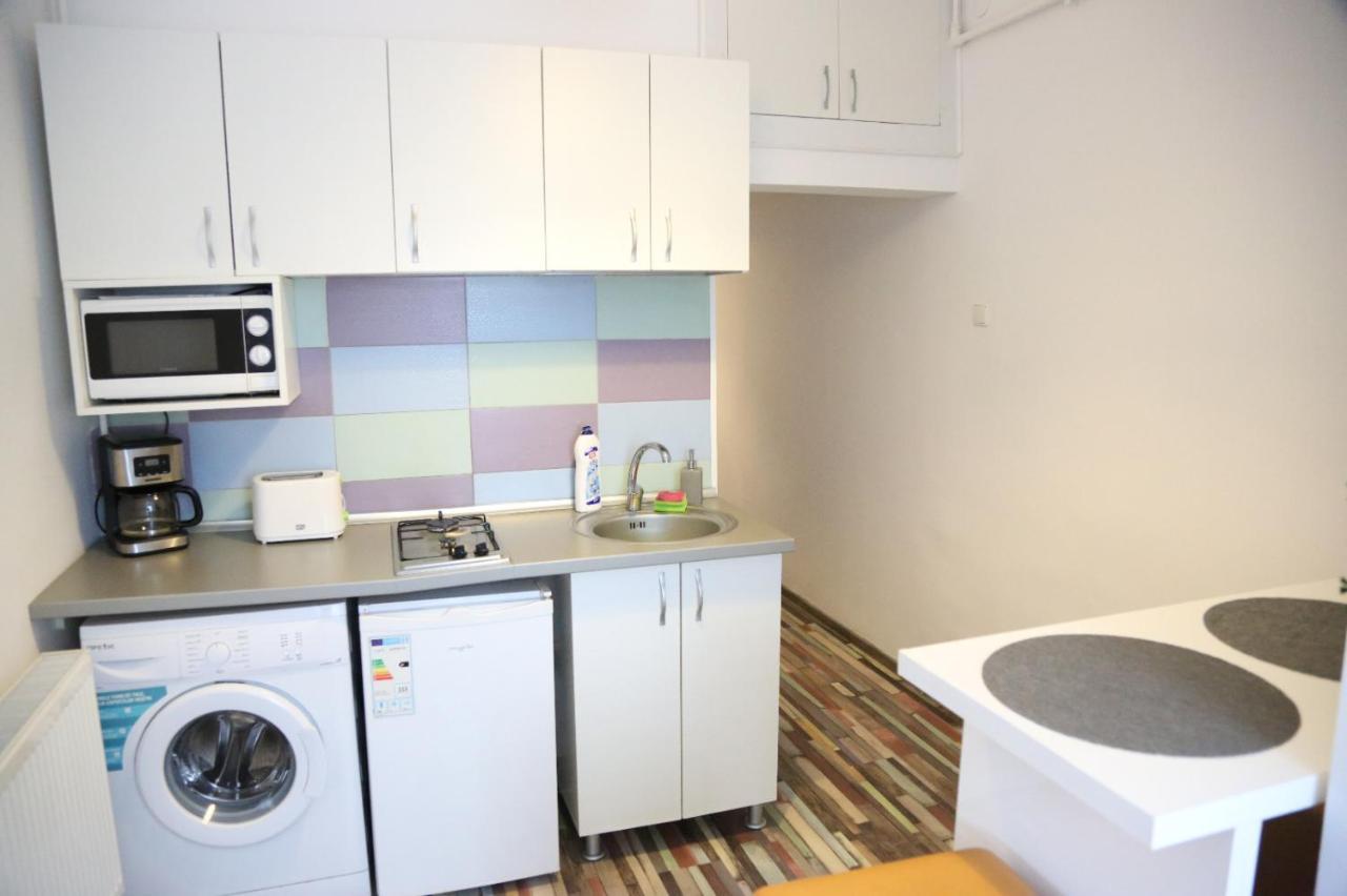 Croma Holiday Petrosani Apartment ภายนอก รูปภาพ